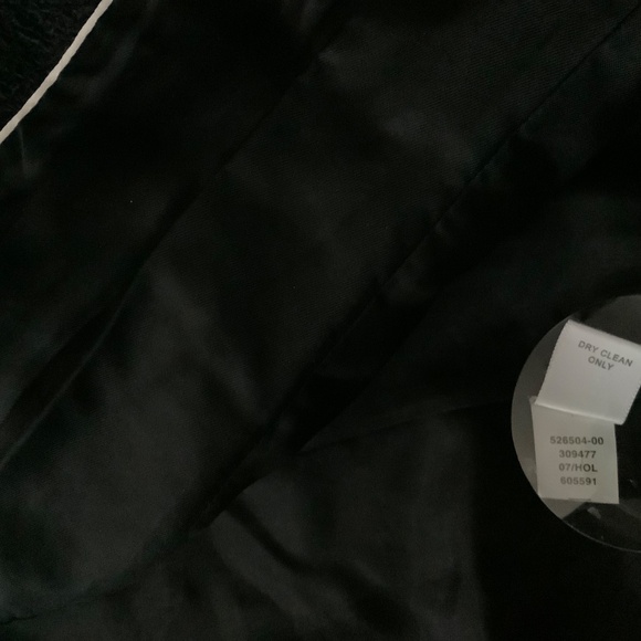 NWOT Banana Republic cropped tweed swing jacket. - Picture 7 of 12